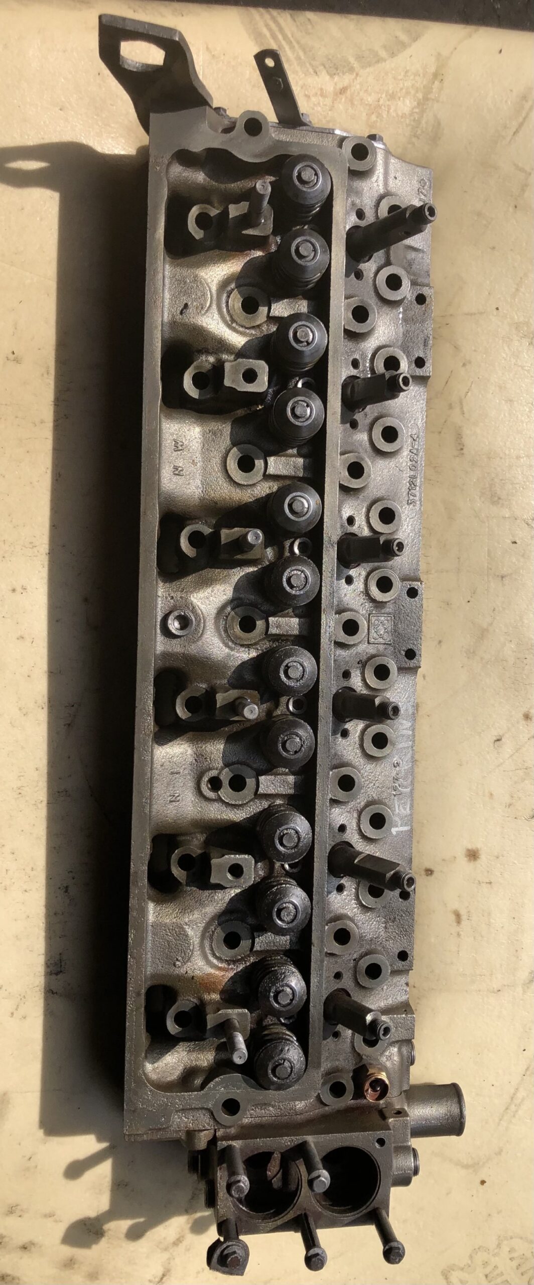 Perkins-głowica AB -3712L02A-4 Manitou Merlo