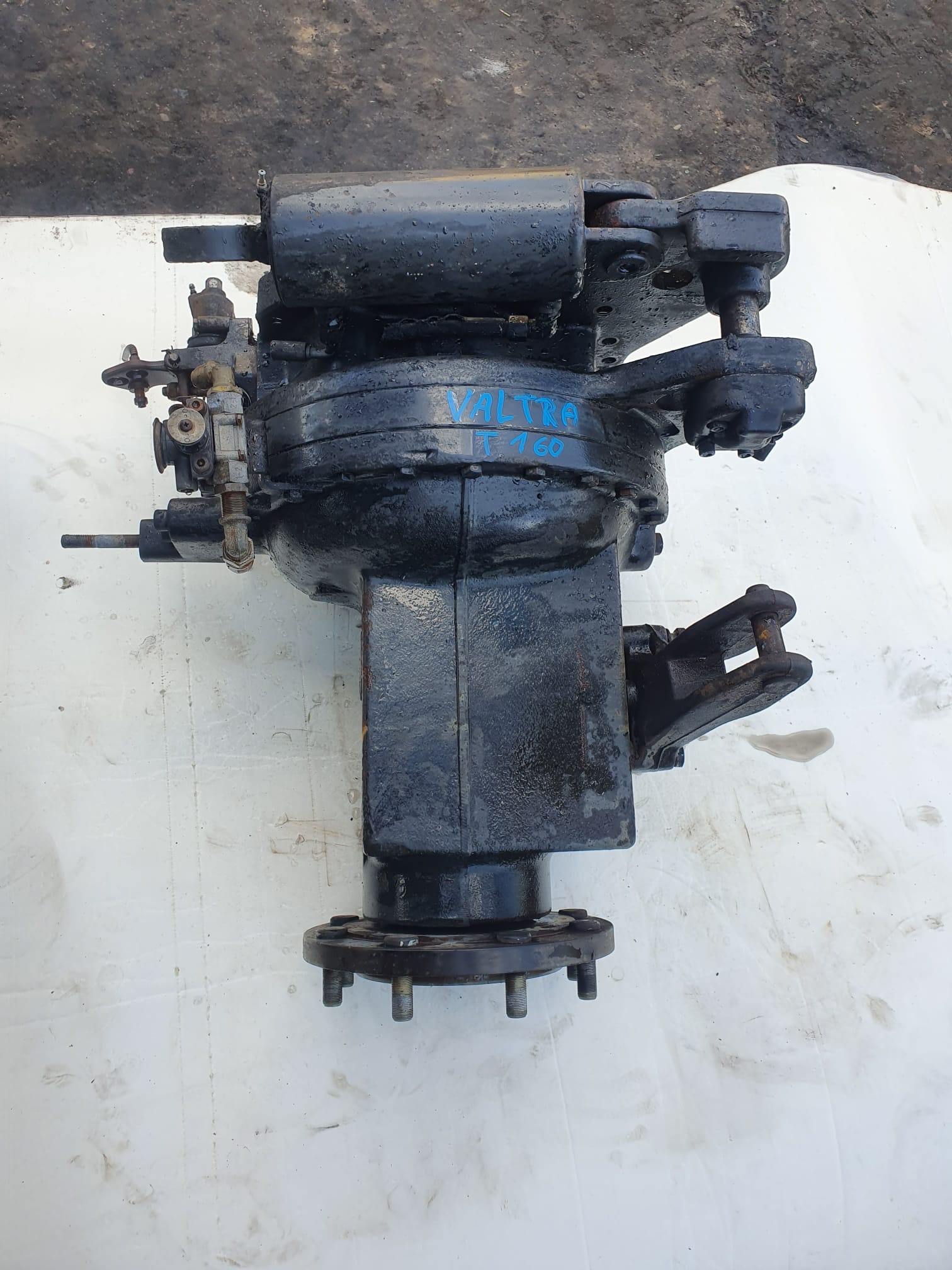 Valtra T180 - Zwolnica - Zwrotnica - Półoś - Skrzynia - Silnik - Siłowniki - Tylny WOM