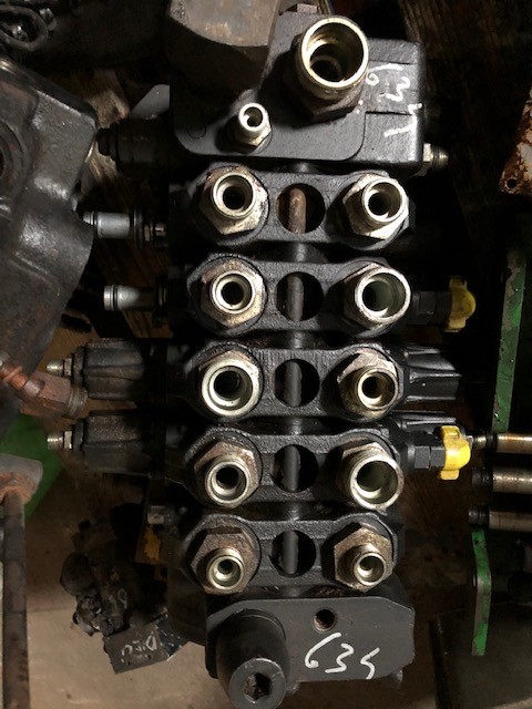 Rozdzielacz Hydrauliczny Merlo Blok Rozdzielacza