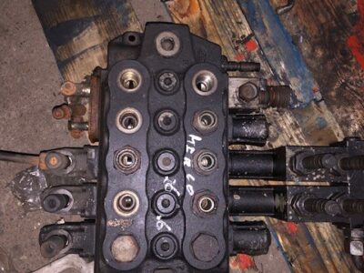 Rozdzielacz Hydrauliczny Merlo Blok Rozdzielacza