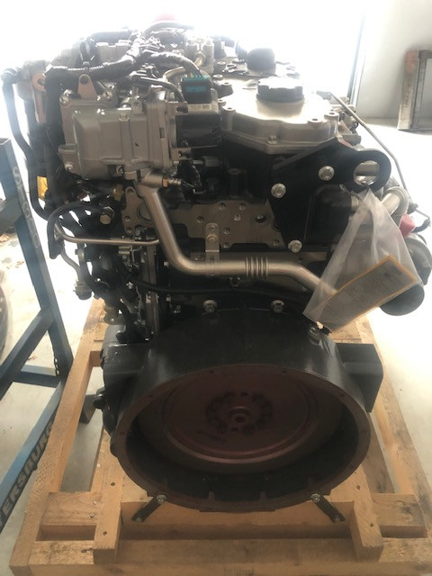 Silnik Caterpillar Cat C4.4 Acert Perkins 106 kW 145 KM (turbina)