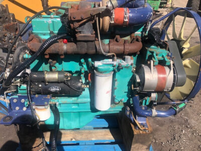 Silnik Cummins c8.3-c