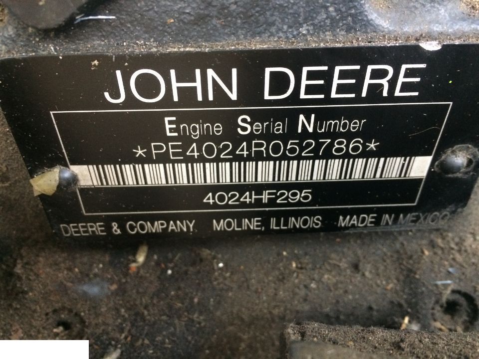 Silnik John Deere 4024 Części