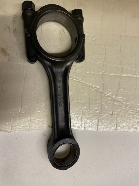 Sisu 420 korbowód H47459