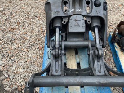 TUZ Massey Ferguson 8600