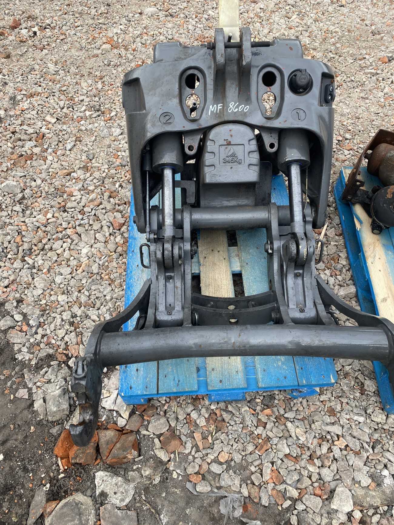 TUZ Massey Ferguson 8600