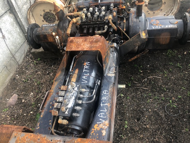 Valtra T150 | T160 - Skrzynia Biegów | Zwolnica | Zwrotnica | Silnik | Most Tylni ~ [CZĘŚCI]