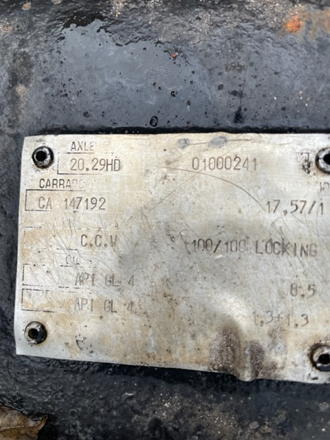 Valtra t160 most napędowy przedni carraro 20.29 HD części