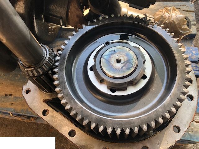 Volvo l35 - Zwolnica