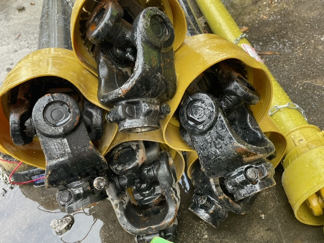 Wałek wom przekaźnika mocy 220cm , 2000Nm