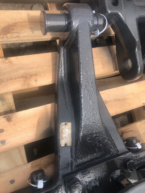 Zaczep Dolny k80 Fendt 700 800 900 Rozstaw 39cm