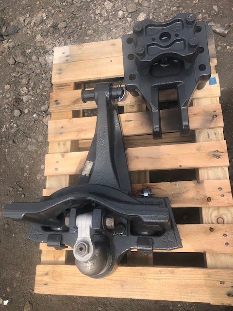 Zaczep Dolny k80 Fendt 700 800 900 Rozstaw 39cm