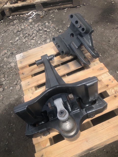 Zaczep Dolny k80 Fendt 700 800 900 Rozstaw 39cm