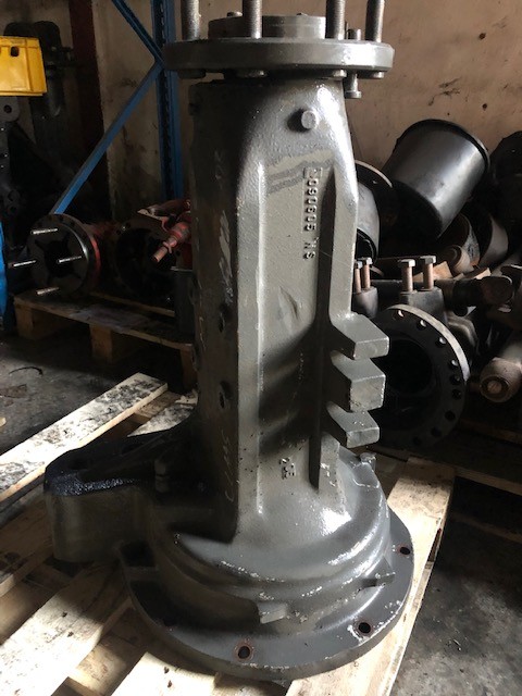 Zwolnica Obudowa -835B2 | 835B3 - Claas | Massey Ferguson