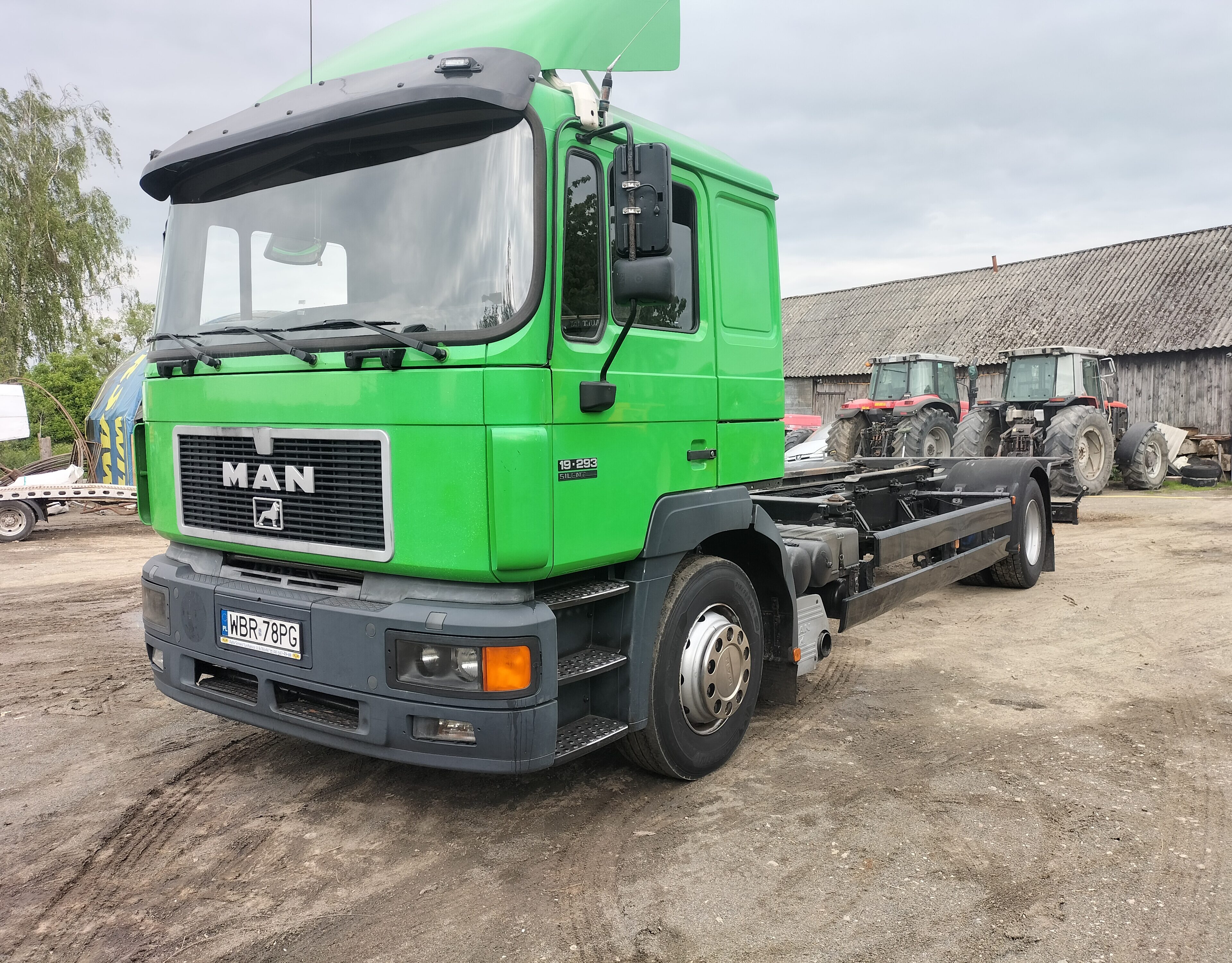 Man L 2000