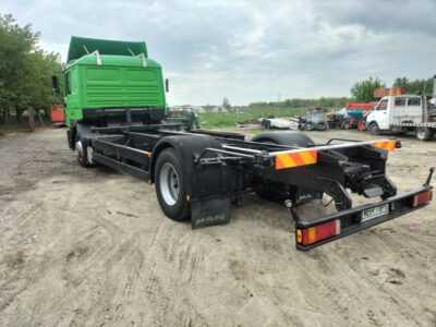 Man L 2000