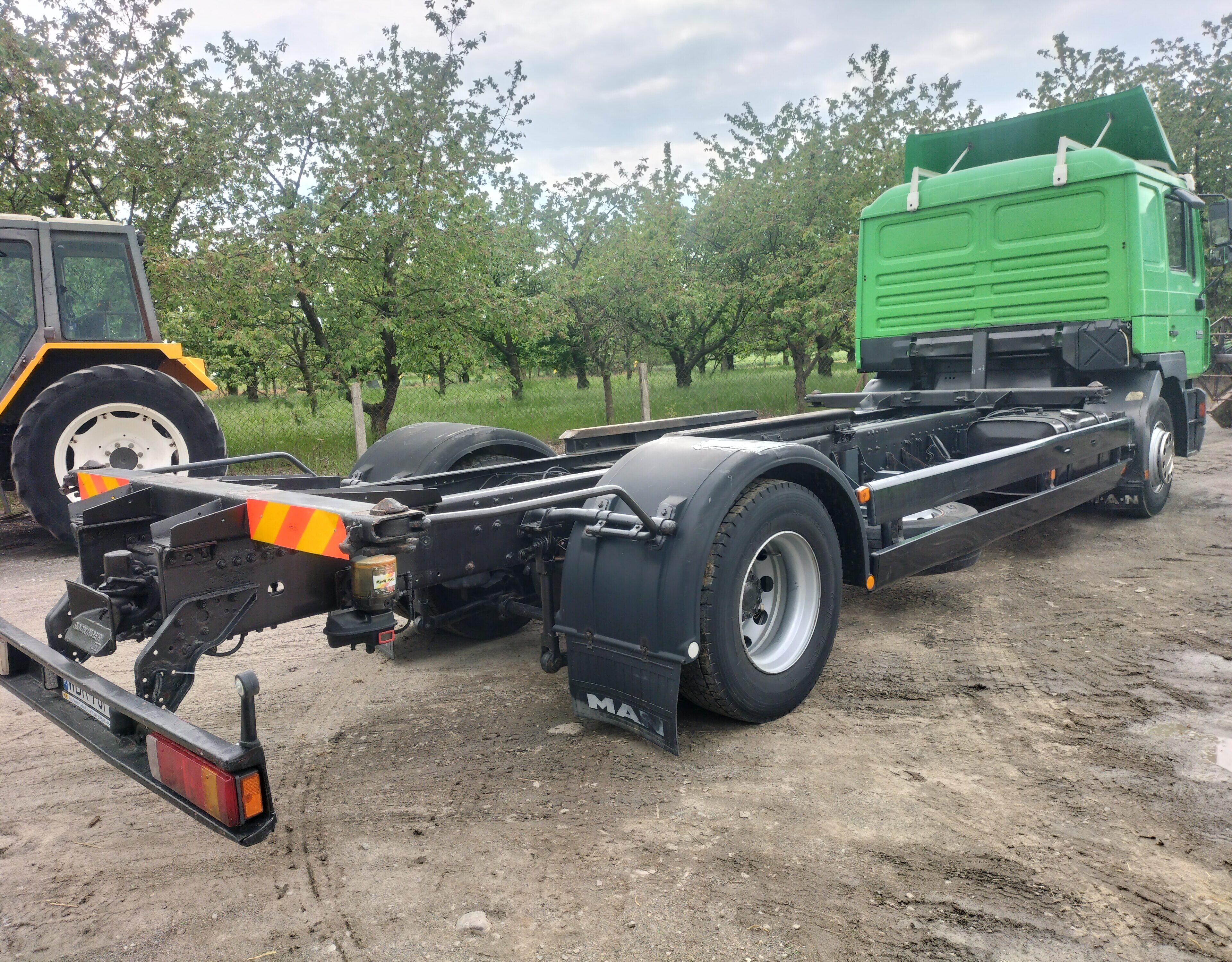 Man L 2000