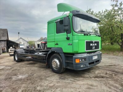 Man L 2000