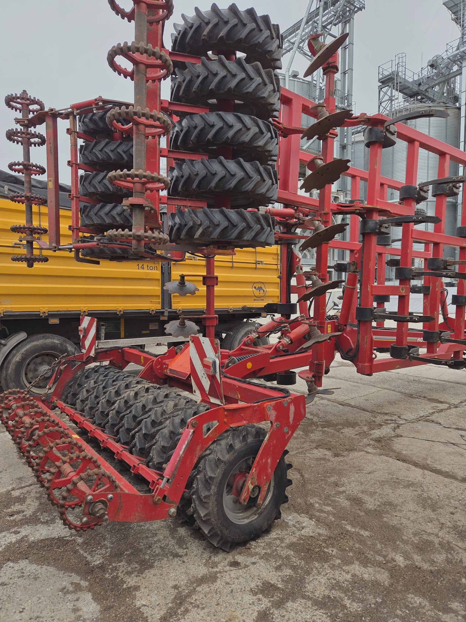 Kultywator Horsch Tiger 8 LT