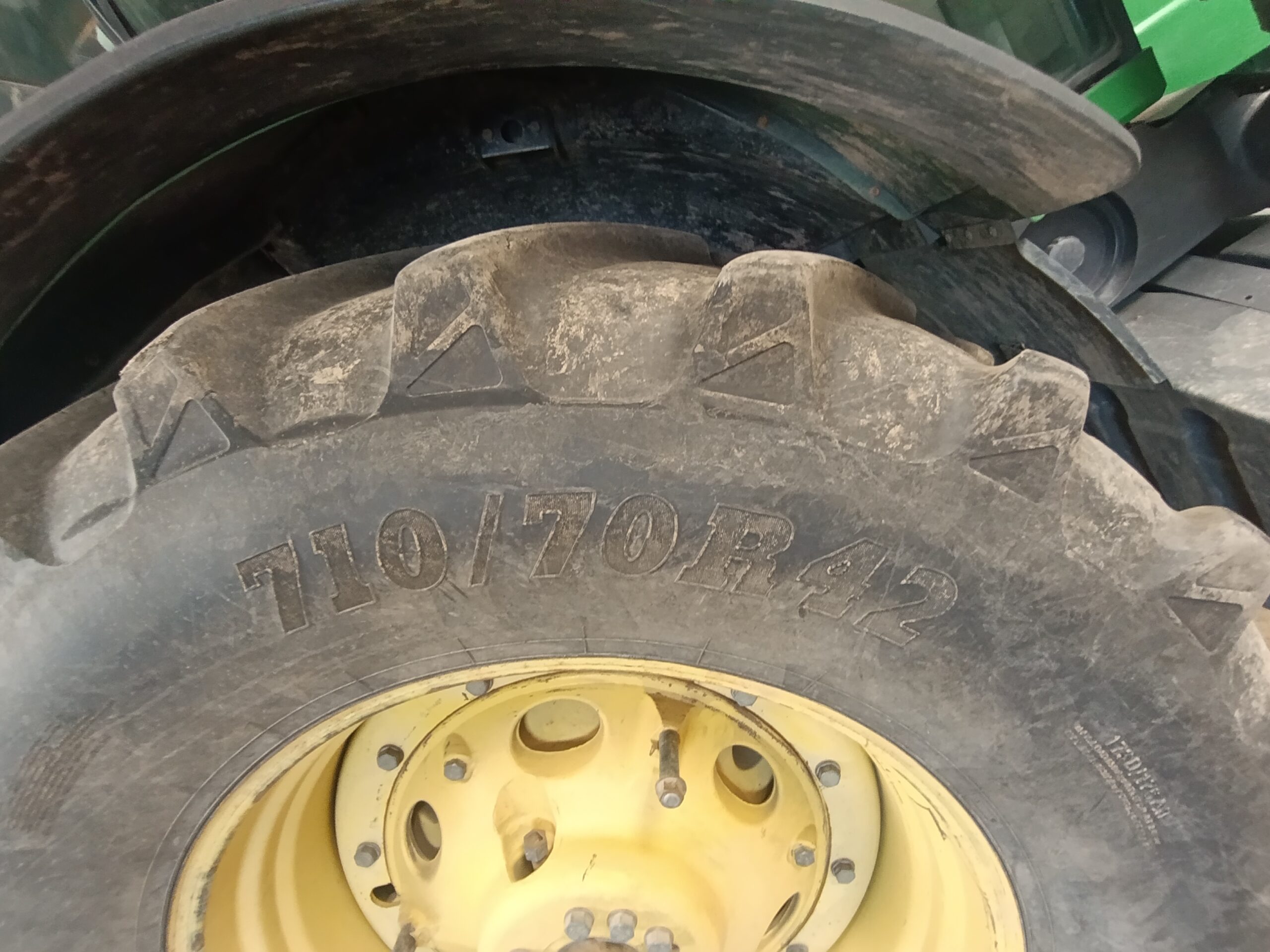 John Deere 8520