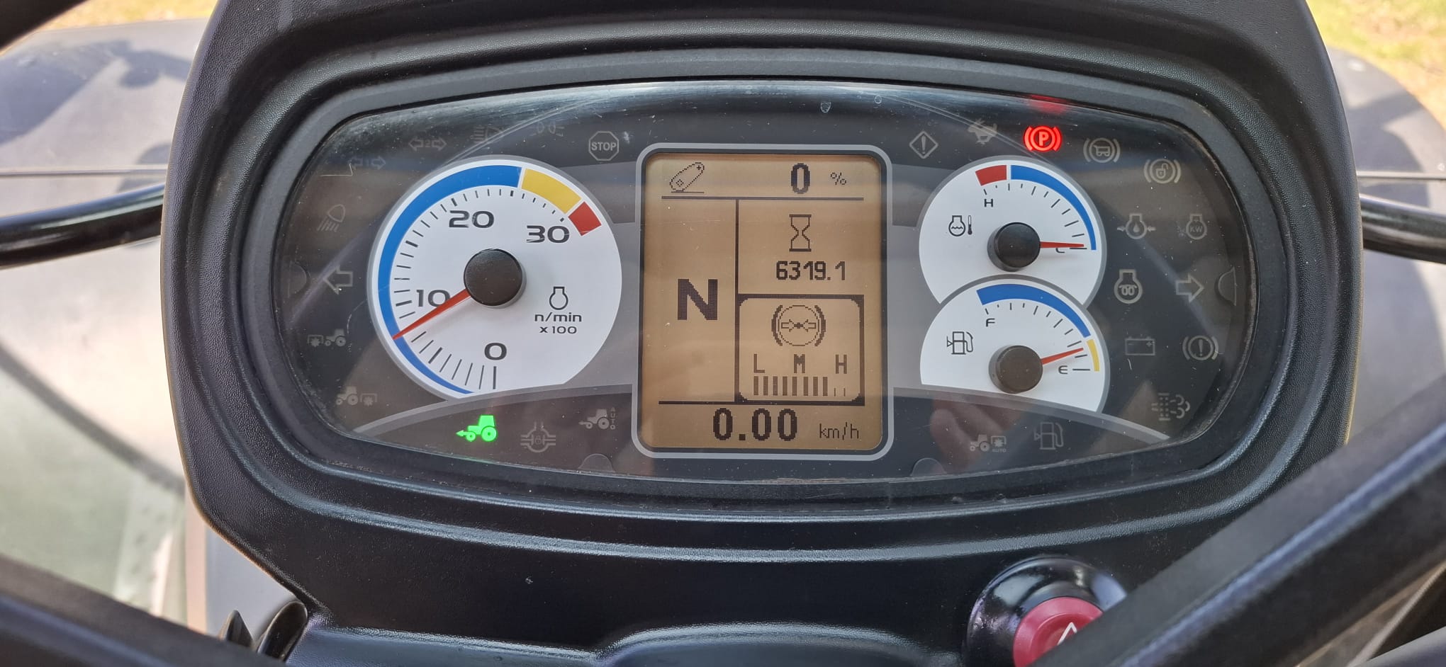 New Holland T 5.115