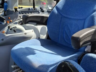 New Holland T 5.115
