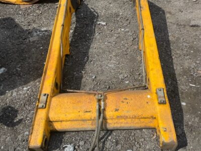 Jcb 3cx ramie przednie