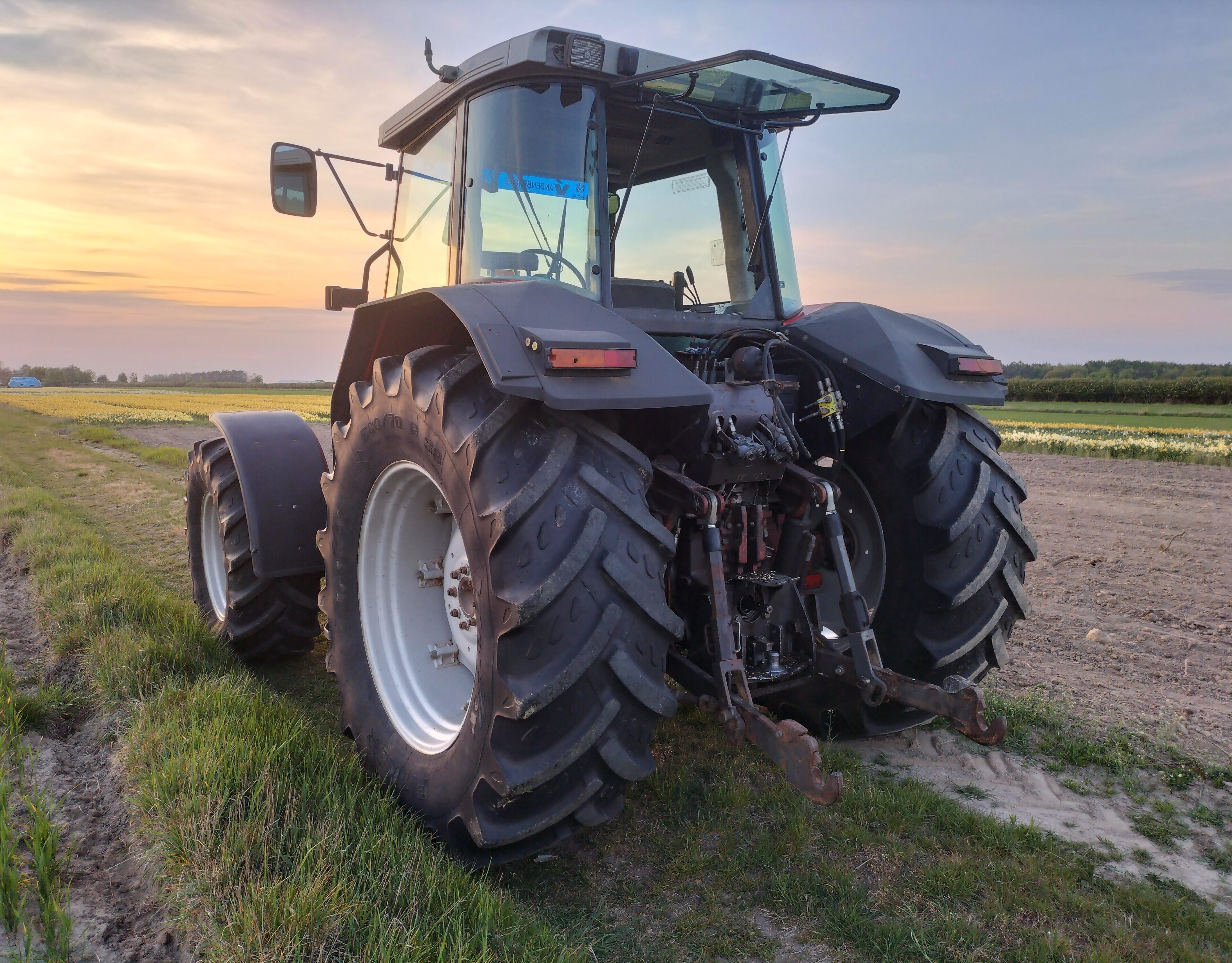 Massey Ferguson 8120