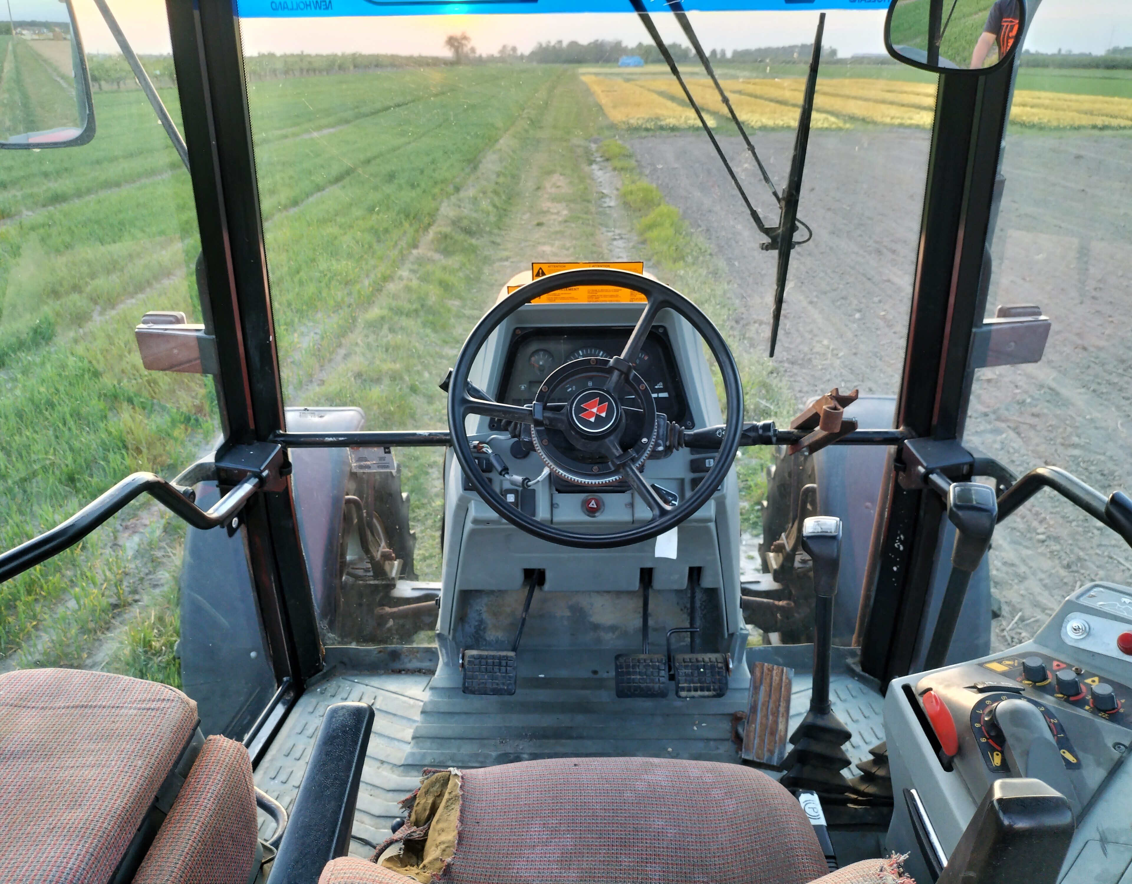 Massey Ferguson 8120
