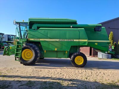 John Deere 2254