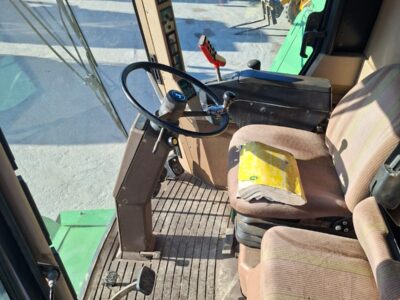 John Deere 2254