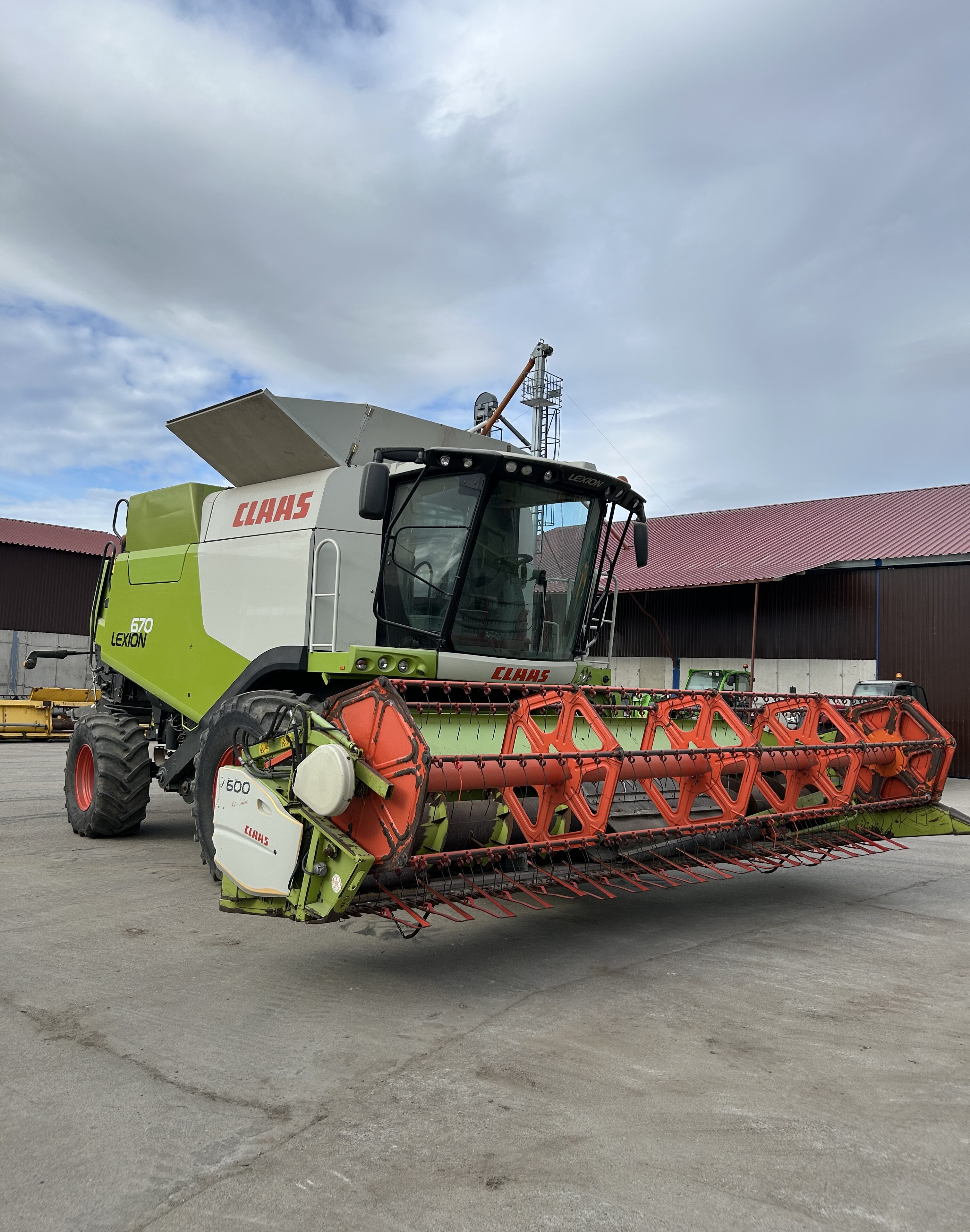 Claas lexion 670