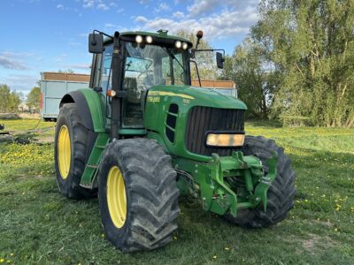 John Deere 7530 premium