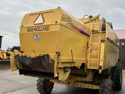 New Holland Tx 64 plus