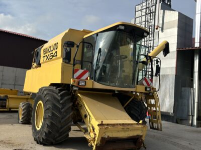 New Holland Tx 64