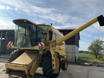 New Holland Tx 64