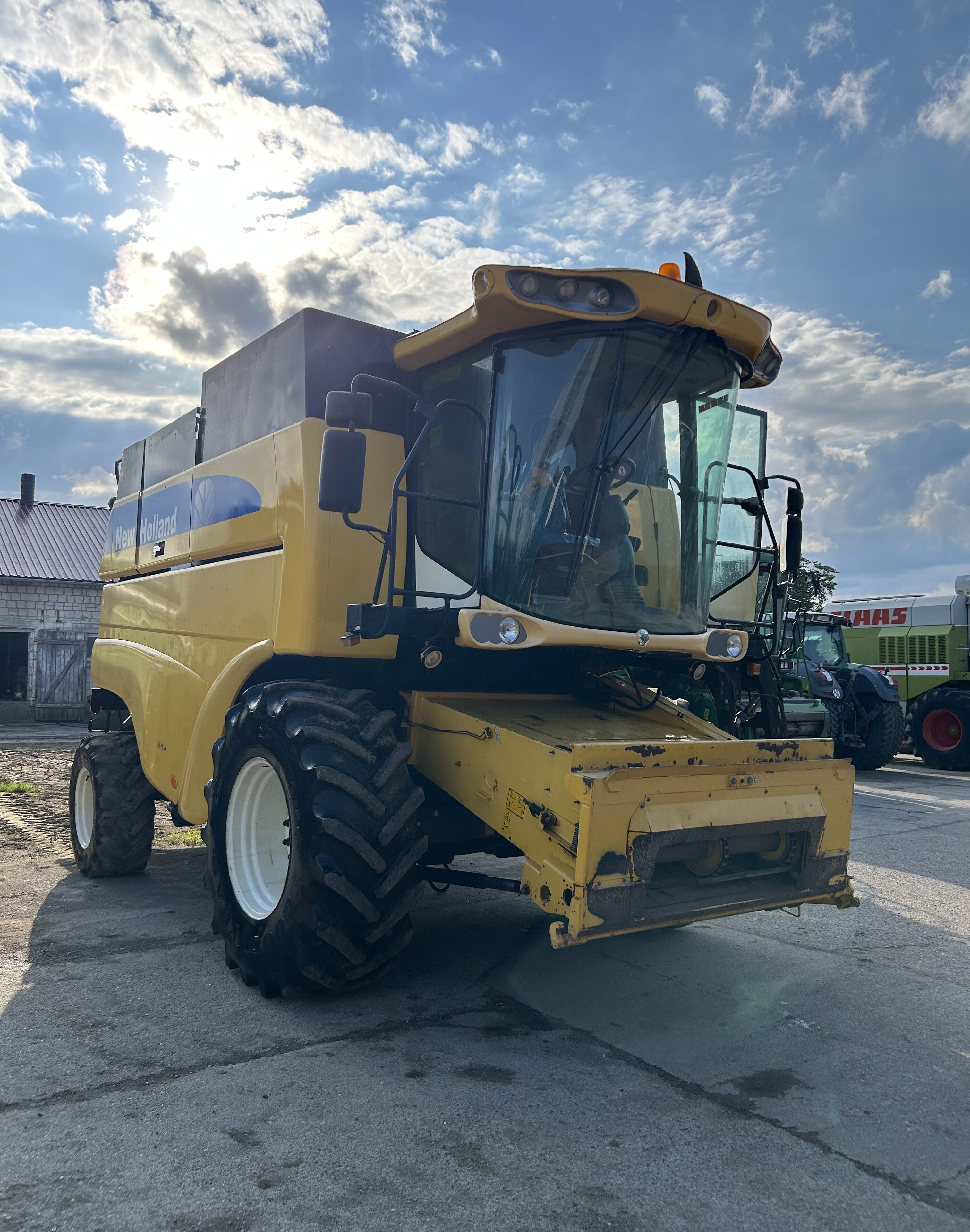 New Holland Cs 540