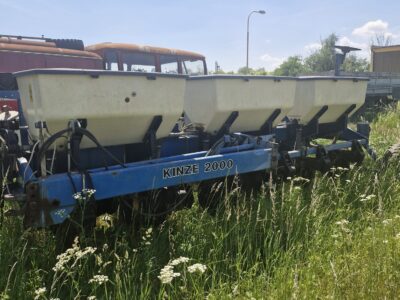 Siewnik bezorkowy Kinze 2000, 6 rzędowy do soi, kukurydzy, słonecznika
