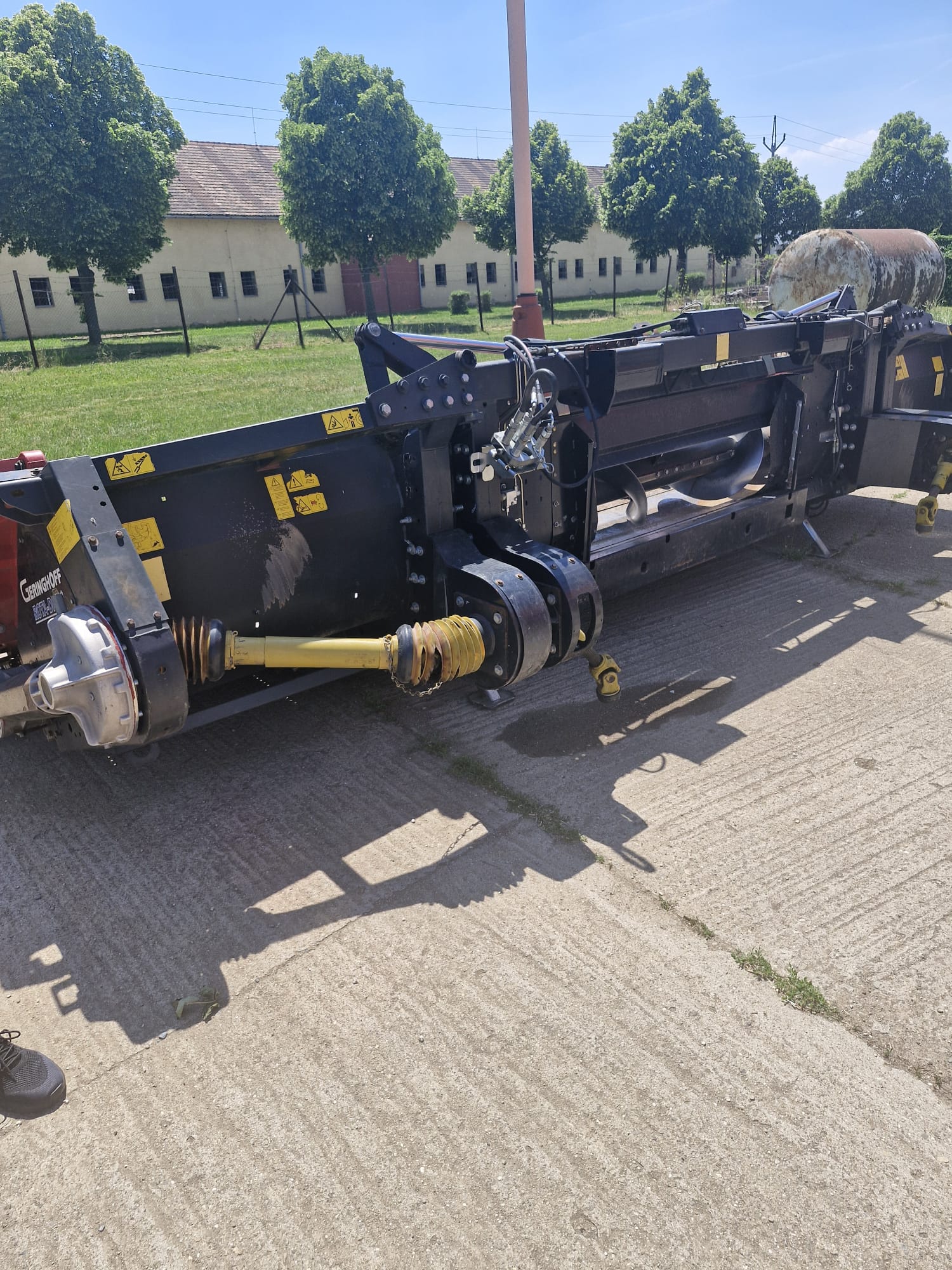 Adapter do zbioru kukurydzy na ziarno Geringhoff RotaDisc RD 800/FB do Massey Ferguson