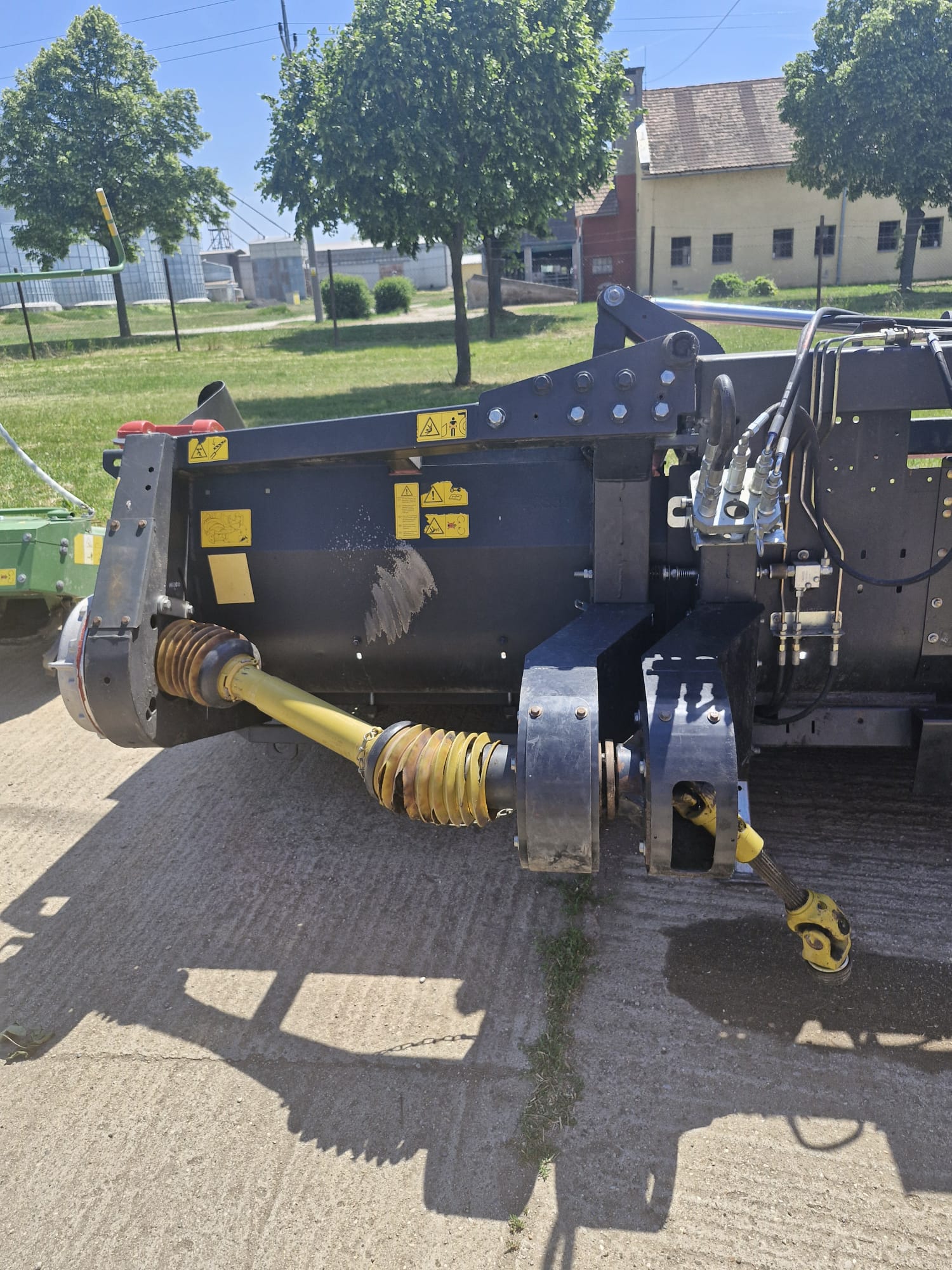 Adapter do zbioru kukurydzy na ziarno Geringhoff RotaDisc RD 800/FB do Massey Ferguson
