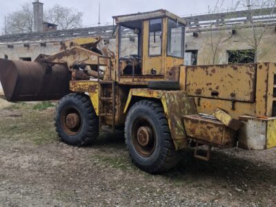 Ładowarka czołowa UNK 320