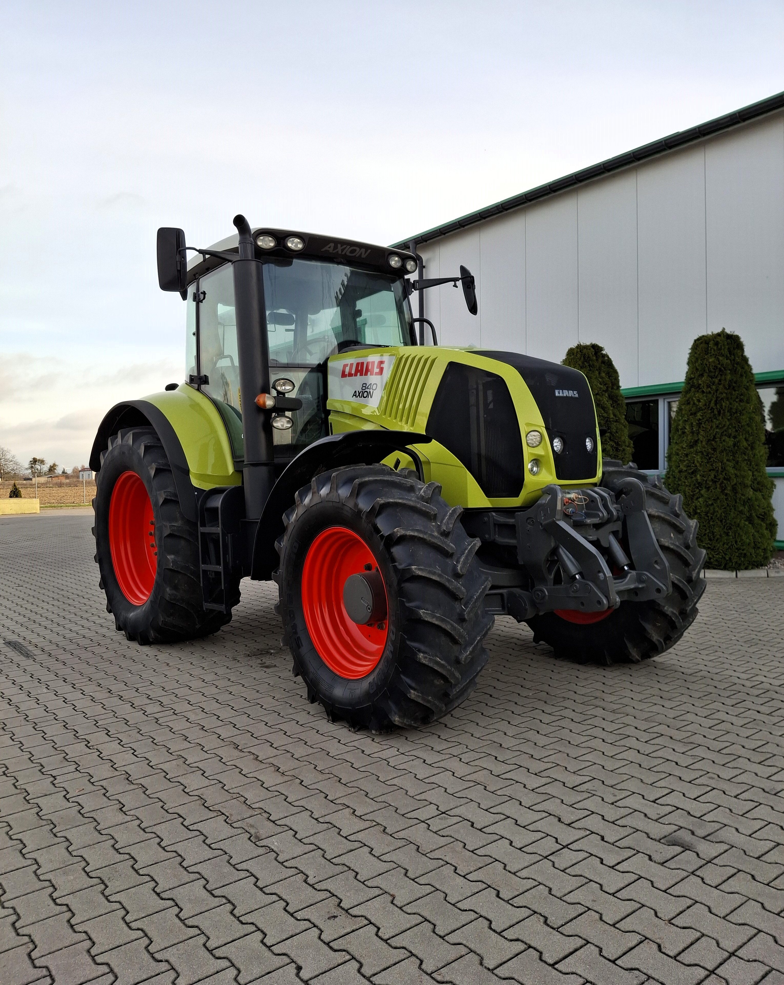 Claas Axion 840