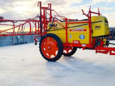 Opryskiwacz RAU KVERNELAND 3800