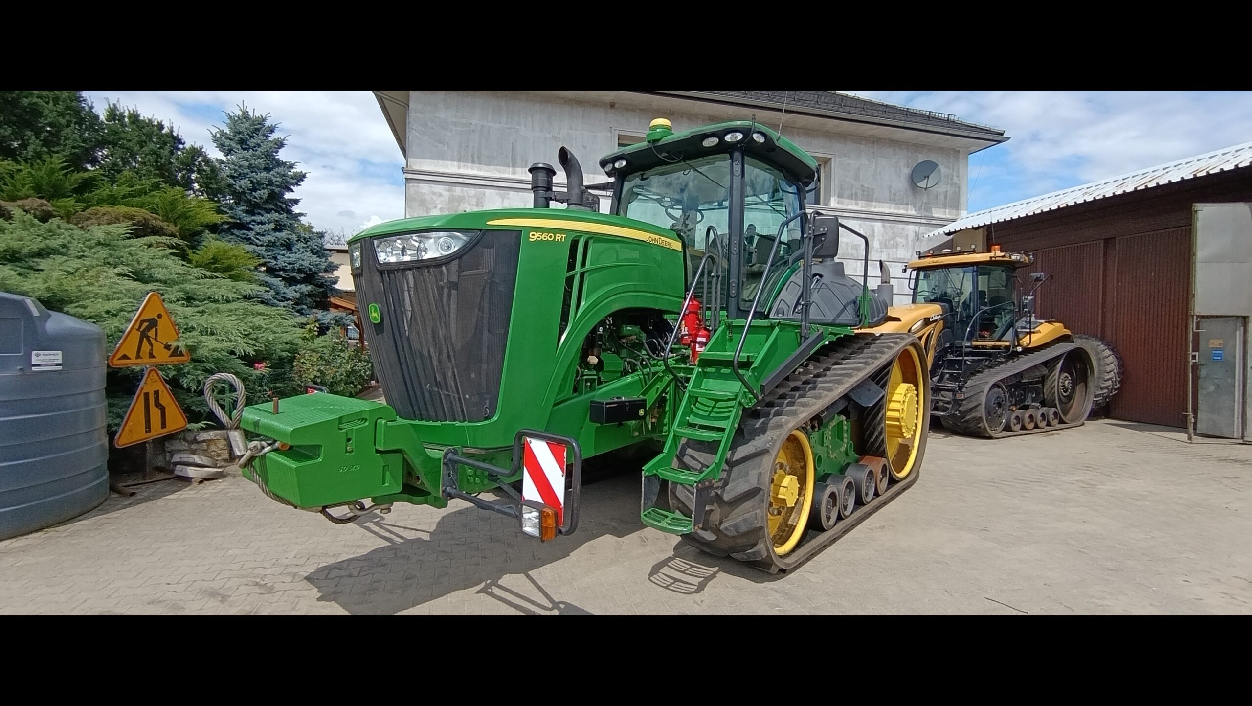 John Deere 9560RT