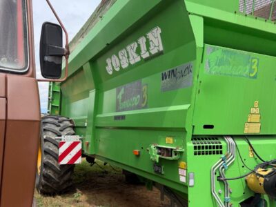 Rozrzutnik obornika Joskin Tornado 3
