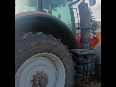 Massey Ferguson MF 8650