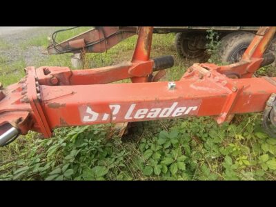 Pług obrotowy Kuhn SP 7 skib