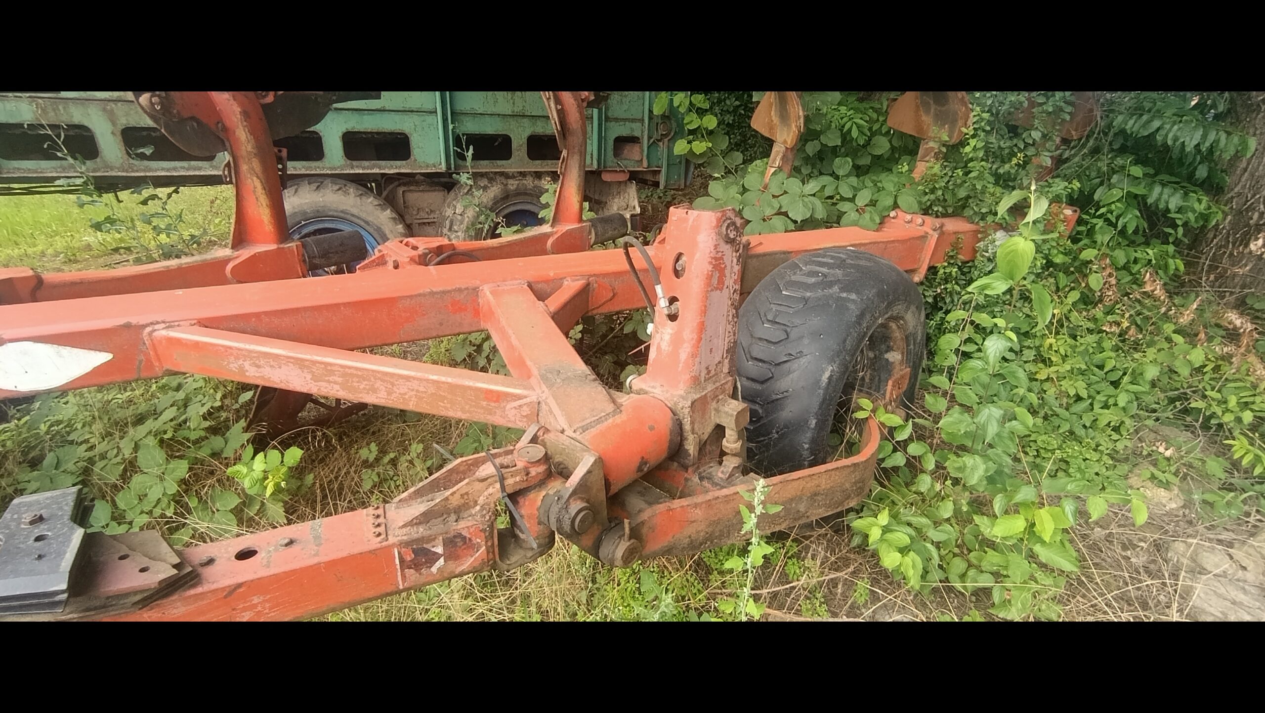 Pług obrotowy Kuhn SP 7 skib