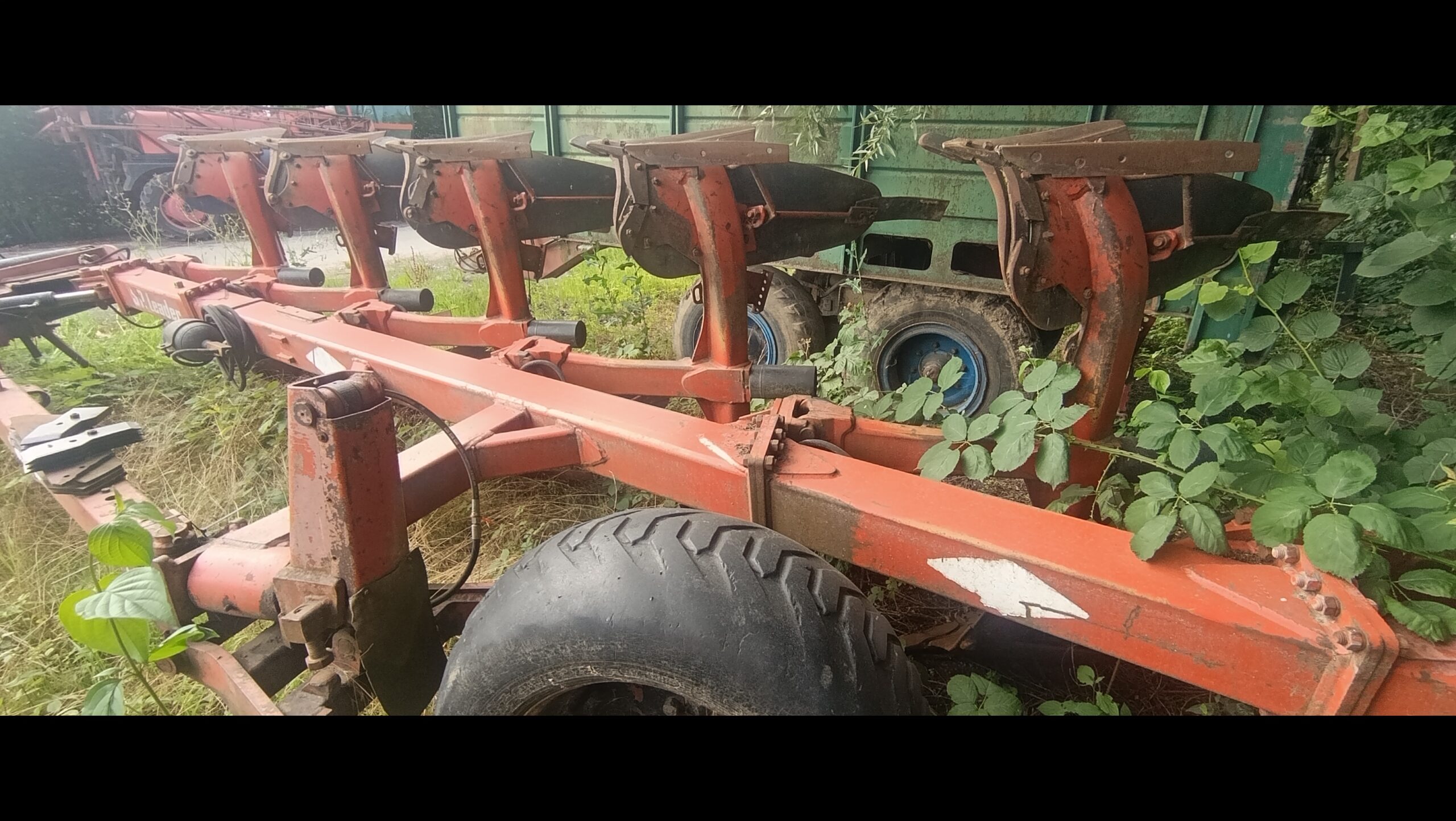 Pług obrotowy Kuhn SP 7 skib