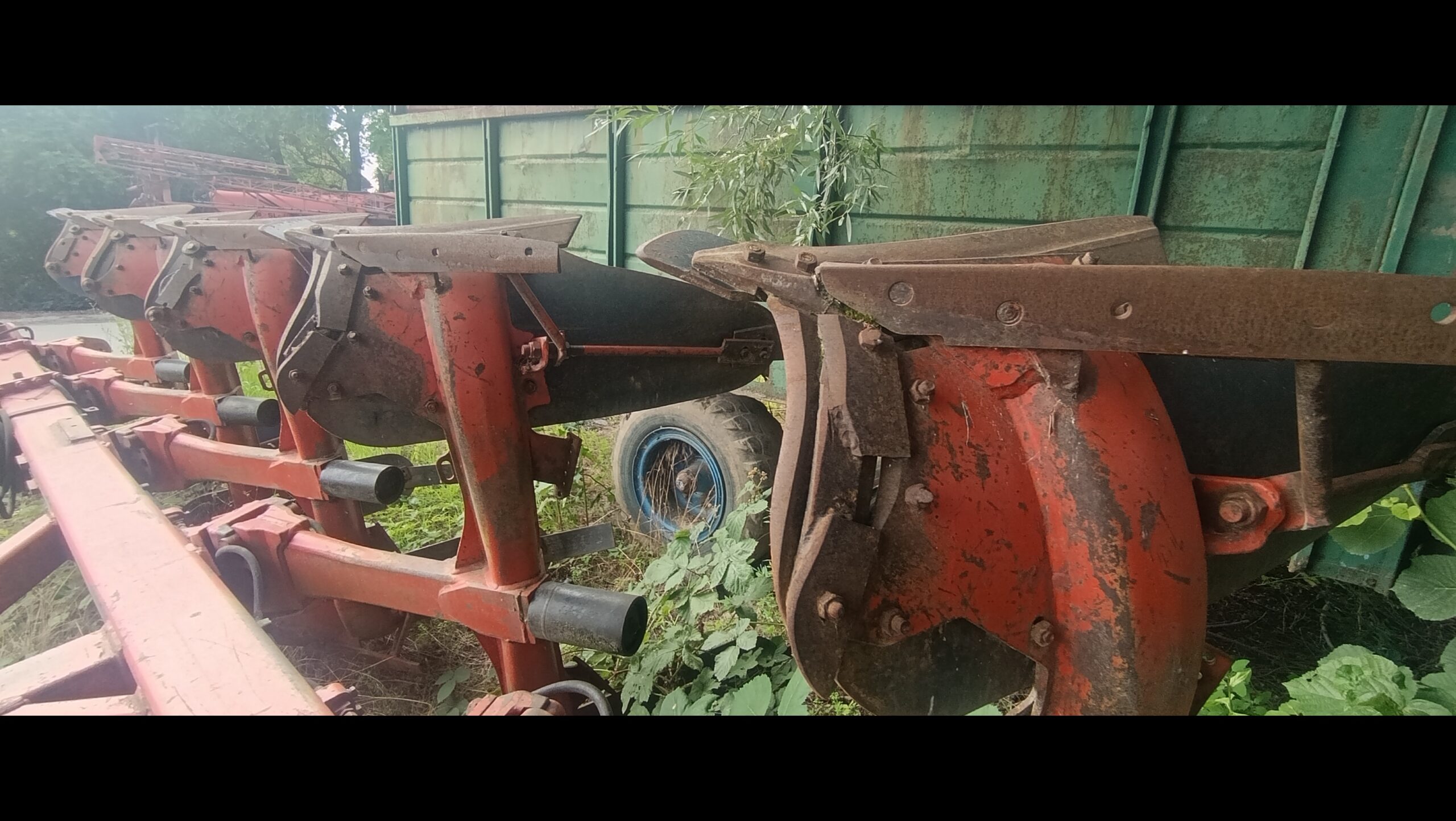 Pług obrotowy Kuhn SP 7 skib